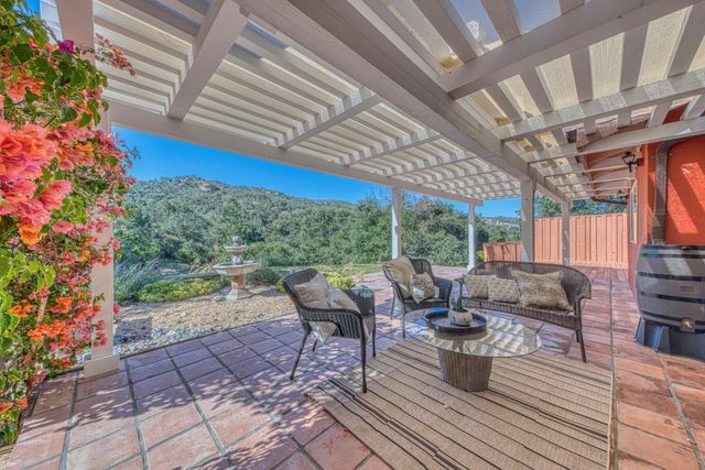 328 San Benancio Road, Salinas, CA 93908