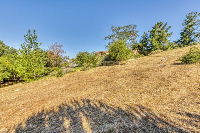328 San Benancio Road, Salinas, CA 93908