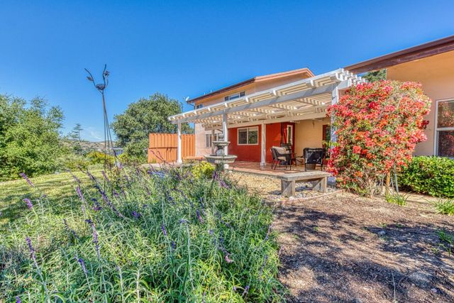 328 San Benancio Road, Salinas, CA 93908