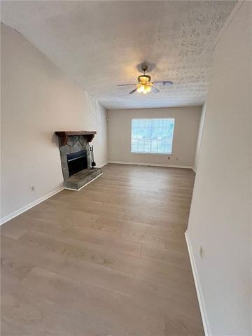 5270 Sugar Crest Drive, Sugar Hill, GA 30518