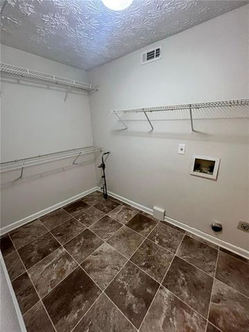 5270 Sugar Crest Drive, Sugar Hill, GA 30518