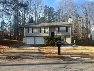 5270 Sugar Crest Drive, Sugar Hill, GA 30518