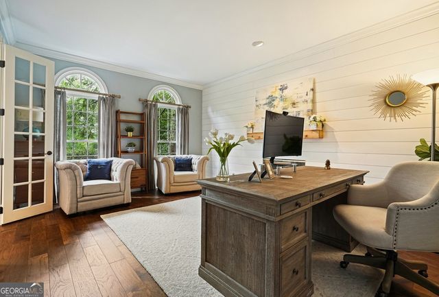 290 Plantation Way, Roswell, GA 30075