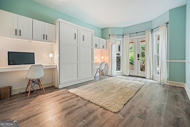 290 Plantation Way, Roswell, GA 30075