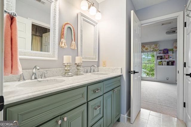 290 Plantation Way, Roswell, GA 30075
