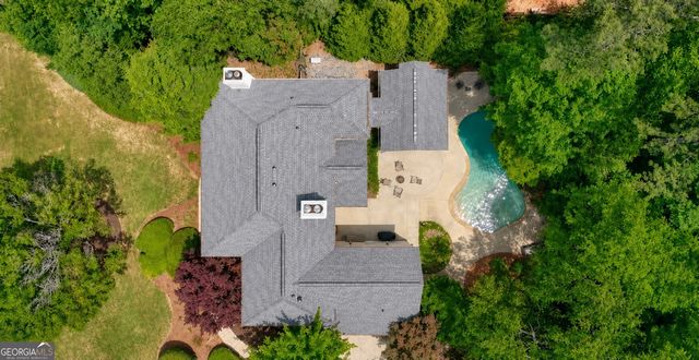 290 Plantation Way, Roswell, GA 30075