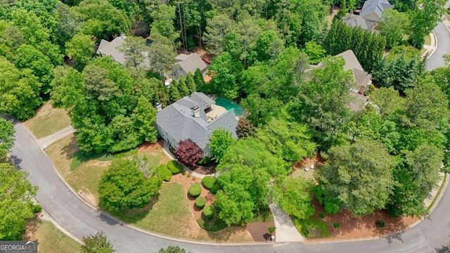 290 Plantation Way, Roswell, GA 30075