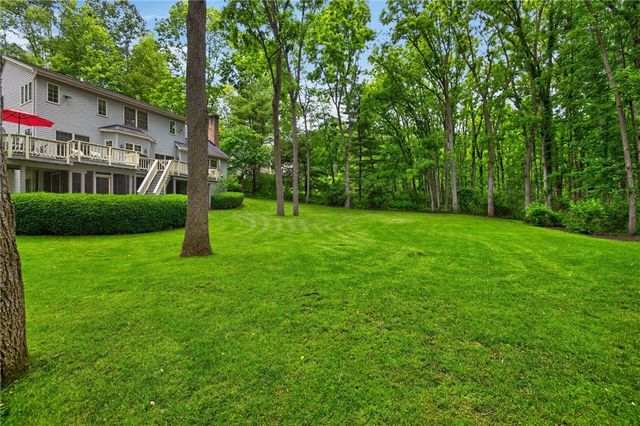 341 Thornebush Drive, Victor, NY 14564