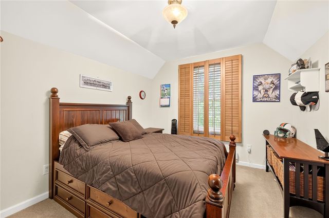 341 Thornebush Drive, Victor, NY 14564