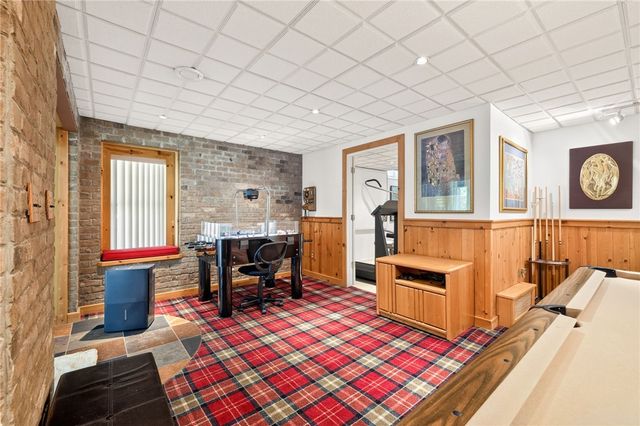 341 Thornebush Drive, Victor, NY 14564