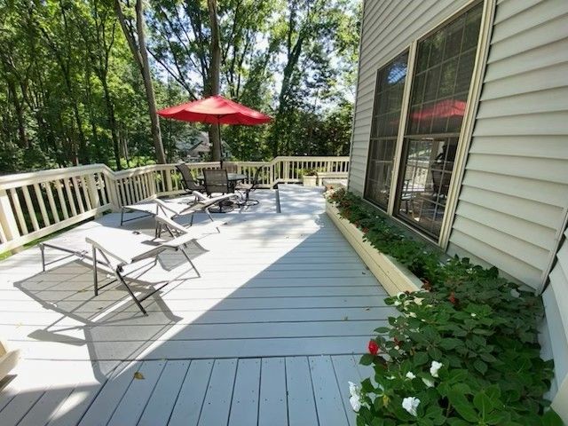 341 Thornebush Drive, Victor, NY 14564