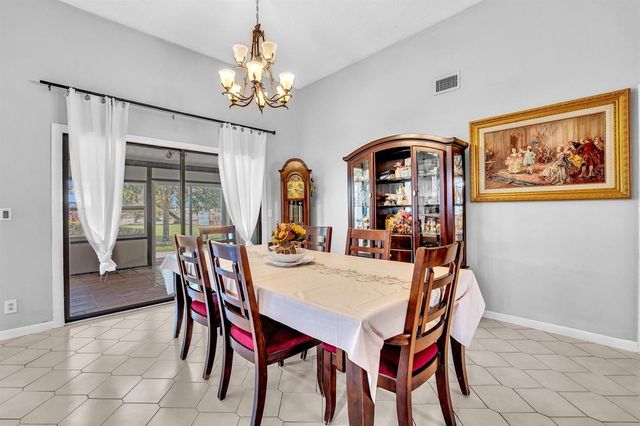 5463 Alta Way, Lake Worth, FL 33467