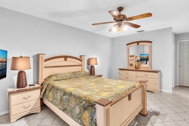 5463 Alta Way, Lake Worth, FL 33467