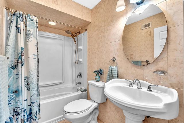 5463 Alta Way, Lake Worth, FL 33467