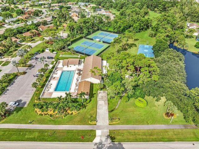5463 Alta Way, Lake Worth, FL 33467