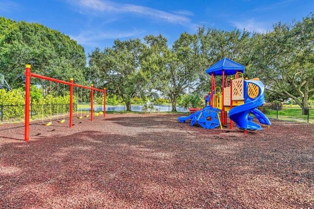 5463 Alta Way, Lake Worth, FL 33467