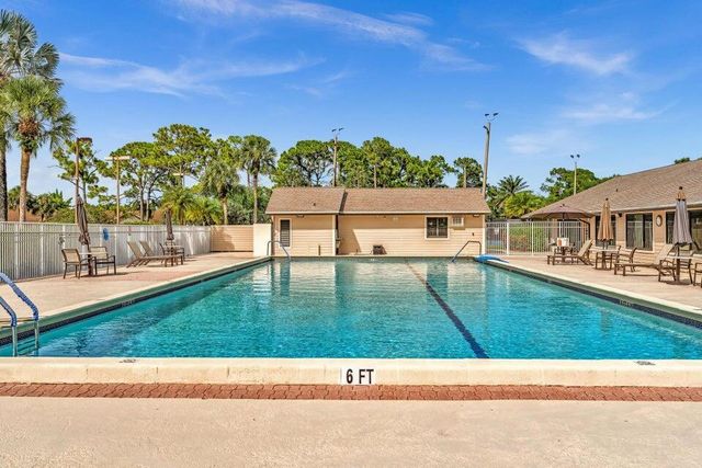5463 Alta Way, Lake Worth, FL 33467