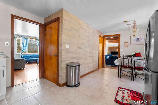 208 Bungay Road, Seymour, CT 06483