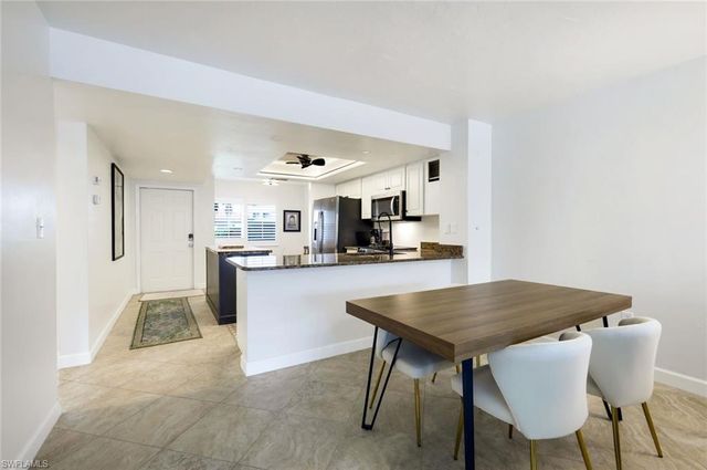15171 Cedarwood LN 3105, Naples, FL 34110