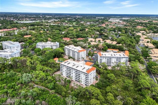 15171 Cedarwood LN 3105, Naples, FL 34110