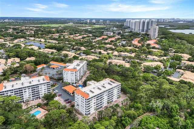 15171 Cedarwood LN 3105, Naples, FL 34110