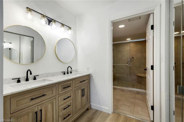 15171 Cedarwood LN 3105, Naples, FL 34110