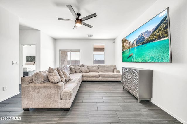 1793 S 215TH Drive, Buckeye, AZ 85326