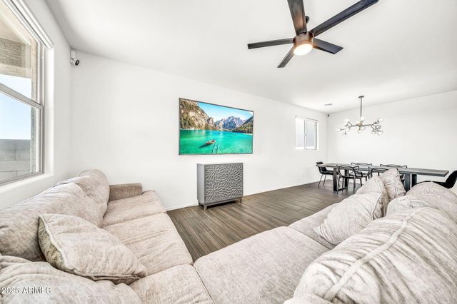 1793 S 215TH Drive, Buckeye, AZ 85326