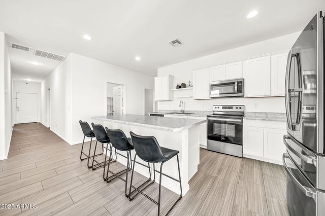 1793 S 215TH Drive, Buckeye, AZ 85326