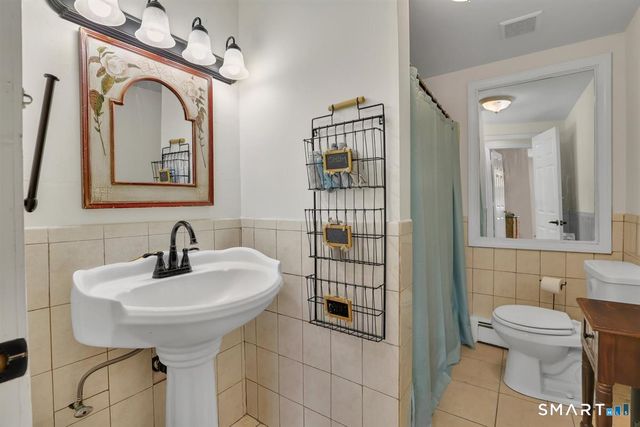 112 Weekeepeemee Road, Bethlehem, CT 06751