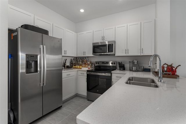 6326 WHETSTONE COURT, Palmetto, FL 34221