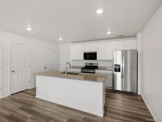 21097 E 65th Ave, Aurora, CO 80019