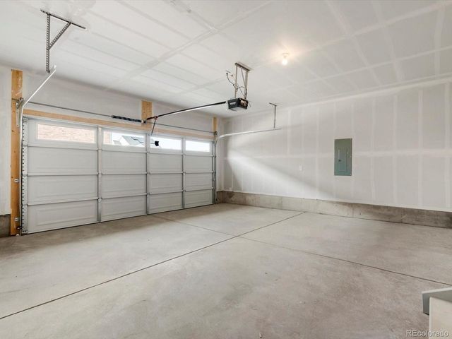 21097 E 65th Ave, Aurora, CO 80019