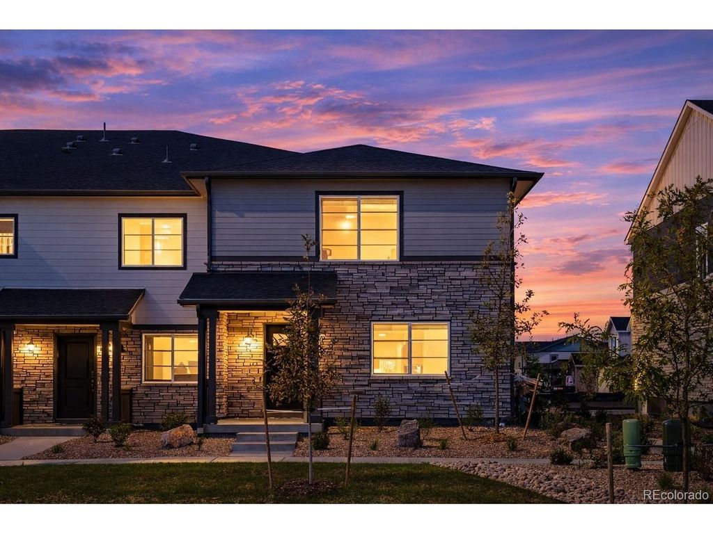 21097 E 65th Ave, Aurora, CO 80019