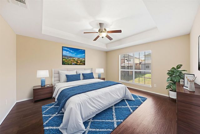 6718 Meadowcrest Drive, Arlington, TX 76002