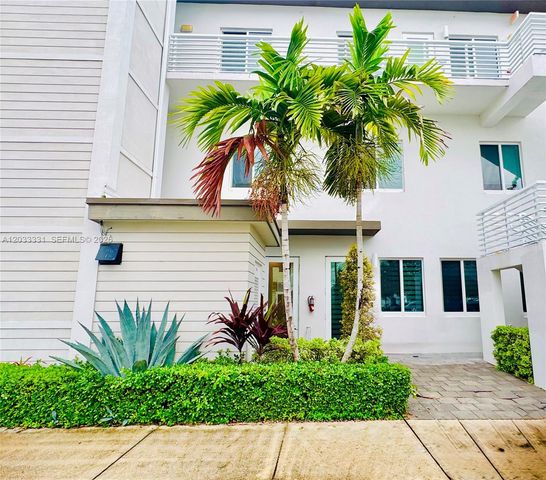 10295 NW 64th Terrace 104, Doral, FL 33178