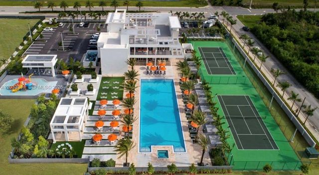 10295 NW 64th Terrace 104, Doral, FL 33178