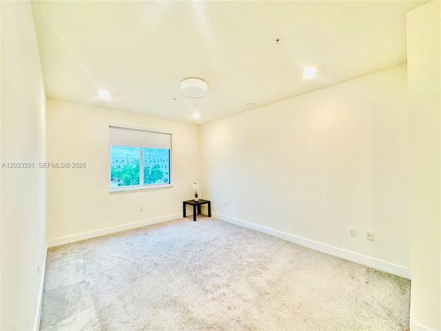 10295 NW 64th Terrace 104, Doral, FL 33178