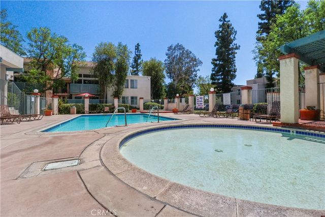 5700 Etiwanda 105, Tarzana, CA 91356
