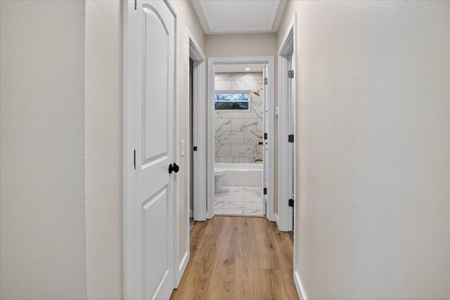 130 Buckingham LANE, Madison, WI 53714