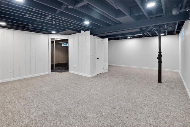 130 Buckingham LANE, Madison, WI 53714