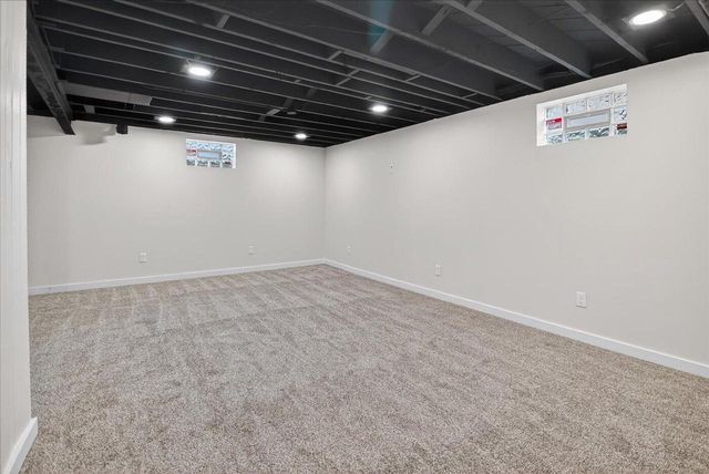 130 Buckingham LANE, Madison, WI 53714