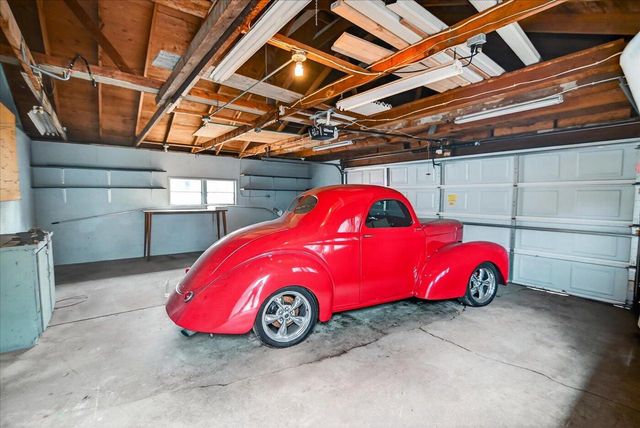 130 Buckingham LANE, Madison, WI 53714