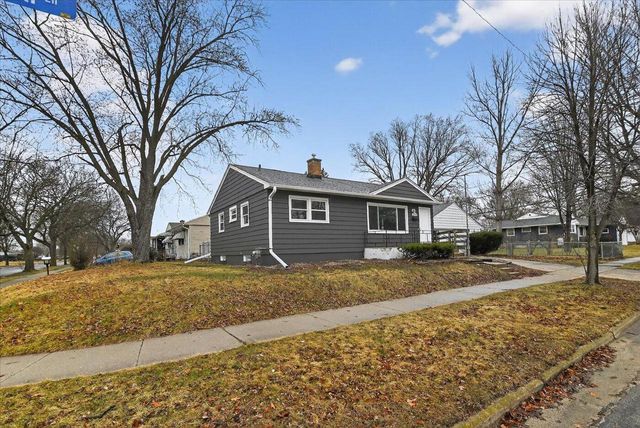 130 Buckingham LANE, Madison, WI 53714