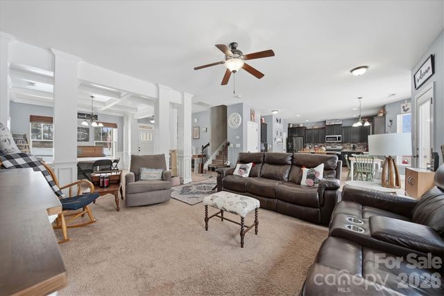 136 Mountain Island Drive, Statesville, NC 28677