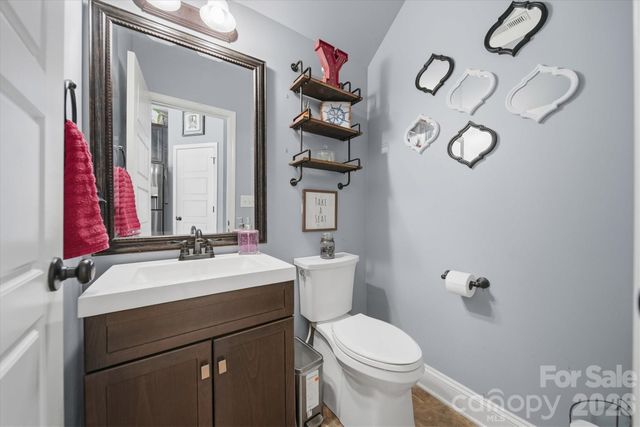 136 Mountain Island Drive, Statesville, NC 28677