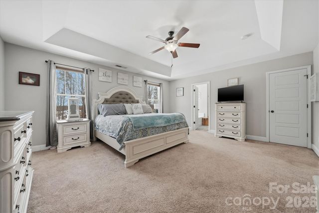 136 Mountain Island Drive, Statesville, NC 28677