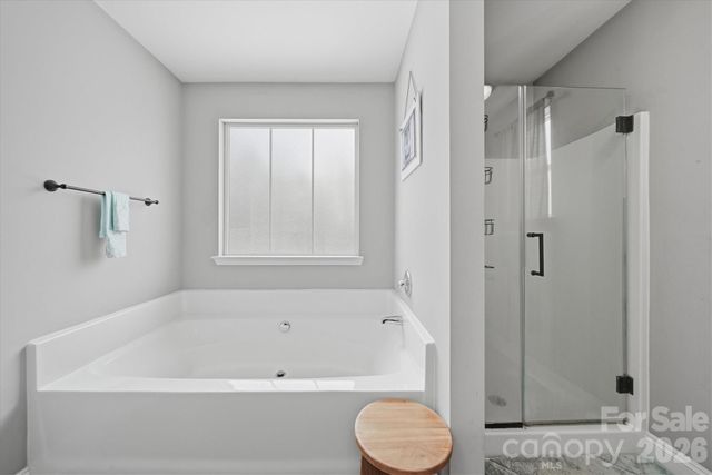 136 Mountain Island Drive, Statesville, NC 28677