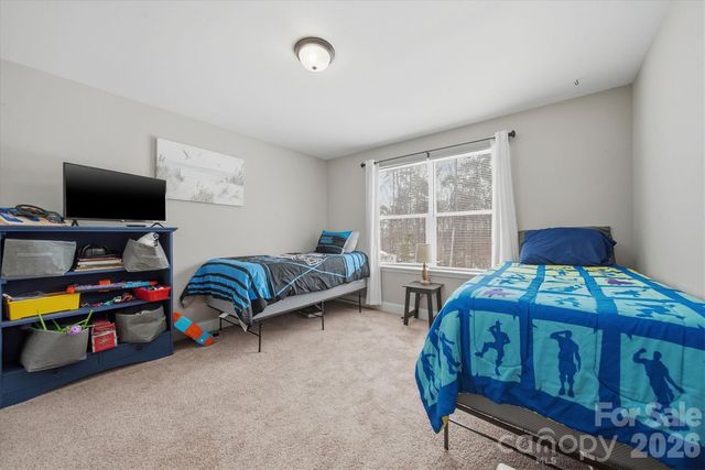 136 Mountain Island Drive, Statesville, NC 28677