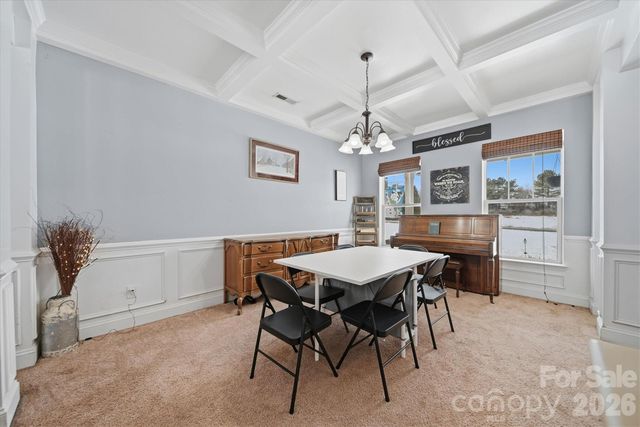 136 Mountain Island Drive, Statesville, NC 28677